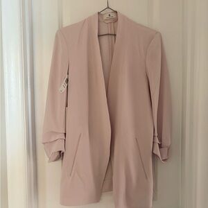 Babaton Power Hip Blazer.  Halo pink. Size 0